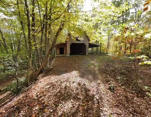 231 Quilt Dr, Tuckasegee, NC 28783