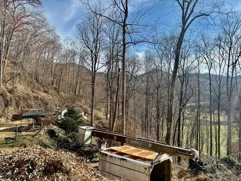 Exterior - 6175 Skyland Dr, Sylva, NC 28779 photo 17 of 17