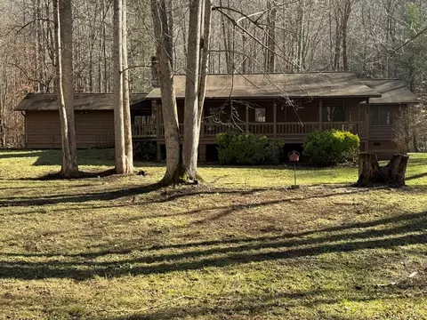 80 Larspur Ln, Cullowhee, NC 28723