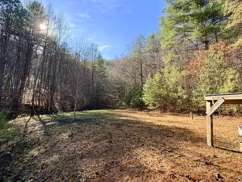 000 Genesis Trail Dr, Sylva, NC 28779