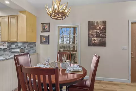 Dining - 165 Eagles Ridge Rd, Sylva, NC 28779 photo 3 of 3