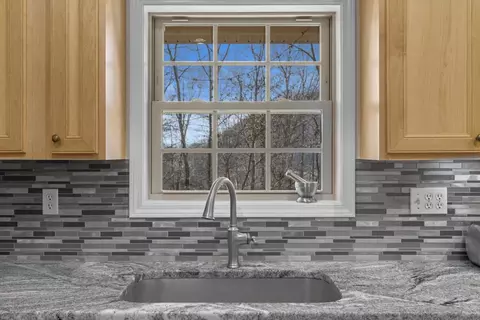 Kitchen - 165 Eagles Ridge Rd, Sylva, NC 28779 photo 3 of 4
