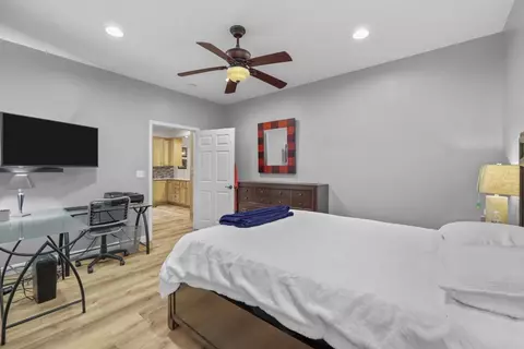 Bedroom - 165 Eagles Ridge Rd, Sylva, NC 28779 photo 4 of 5