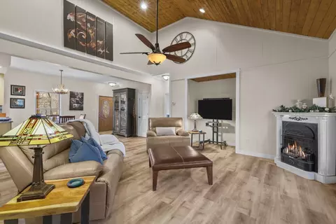 Living - 165 Eagles Ridge Rd, Sylva, NC 28779 photo 1 of 1
