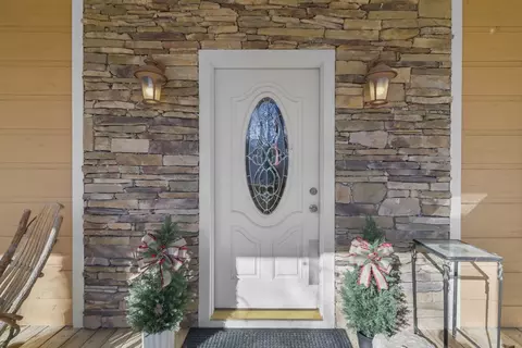 Entry Way - 165 Eagles Ridge Rd, Sylva, NC 28779 photo 1 of 1