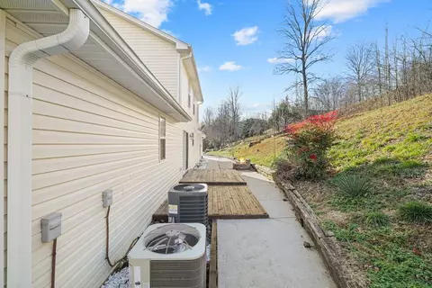 Exterior - 32 Wheat Ridge Rd, Sylva, NC 28779 photo 5 of 10