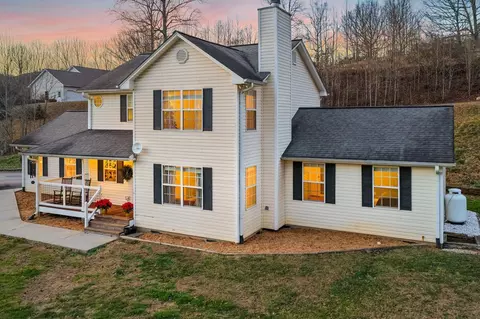 32 Wheat Ridge Rd, Sylva, NC 28779