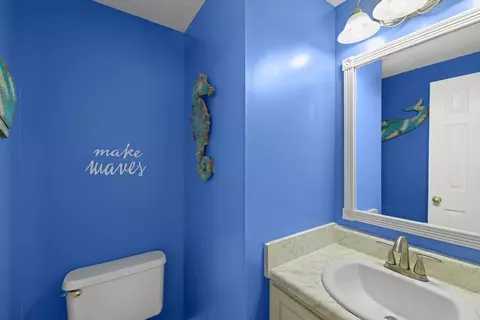 Bath - 32 Wheat Ridge Rd, Sylva, NC 28779 photo 3 of 6