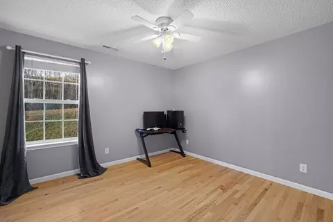 Bedroom - 32 Wheat Ridge Rd, Sylva, NC 28779 photo 5 of 6