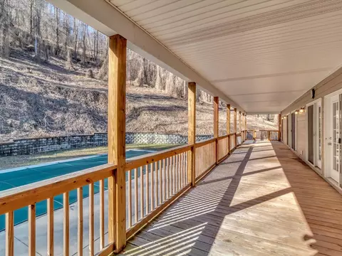 284 Cutting Edge Dr, Sylva, NC 28779 photo 24
