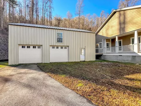 284 Cutting Edge Dr, Sylva, NC 28779 photo 4