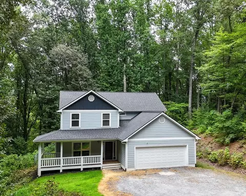 Exterior - 189 Crocus Ln, Sylva, NC 28779 photo 7 of 10
