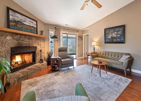Living - 12 Willow View Dr # A, Franklin, NC 28734 photo 2 of 5