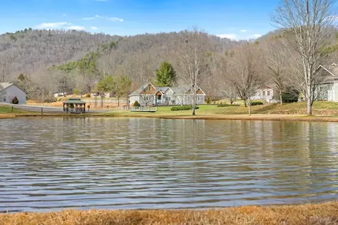 75 Willowbrook Ests, Franklin, NC 28734 photo 58