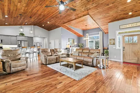75 Willowbrook Ests, Franklin, NC 28734 photo 9