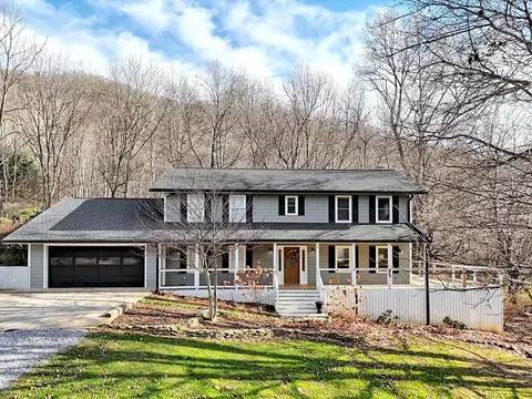 165 Foggy Cv, Waynesville, NC 28785