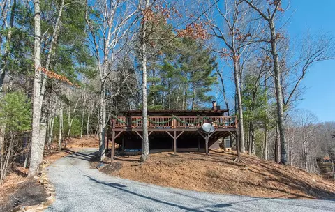 1804 Coon Creek Rd, Franklin, NC 28734