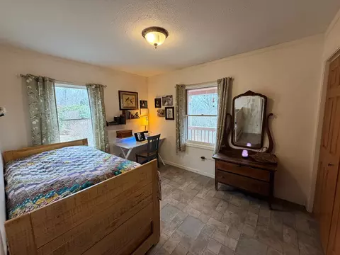 Bedroom - 2778 Mule Stomp Rd, Clyde, NC 28721 photo 4 of 4