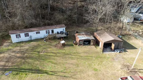 24 Wright Rd, Whittier, NC 28789