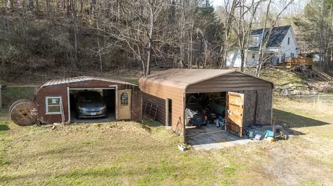 Exterior - 24 Wright Rd, Whittier, NC 28789 photo 2 of 2