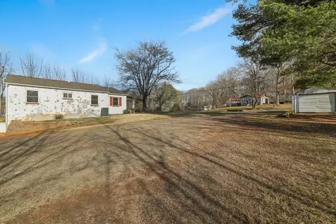 Exterior - 287 Belleview Rd, Franklin, NC 28734 photo 5 of 8