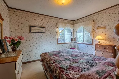Bedroom - 465 Enchanted Forest Dr, Sylva, NC 28779 photo 3 of 12