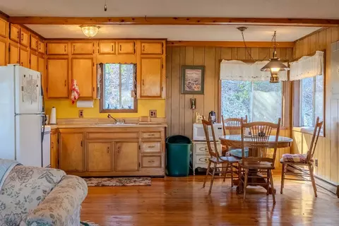 Kitchen - 465 Enchanted Forest Dr, Sylva, NC 28779 photo 2 of 5