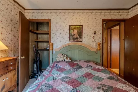 Bedroom - 465 Enchanted Forest Dr, Sylva, NC 28779 photo 8 of 12