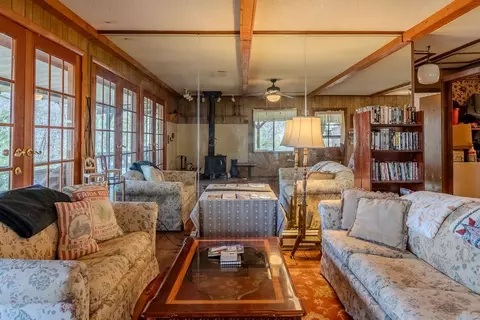 Living - 465 Enchanted Forest Dr, Sylva, NC 28779 photo 5 of 6