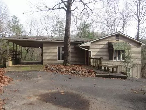 88 Bruce Wike Ln, Brasstown, NC 28902