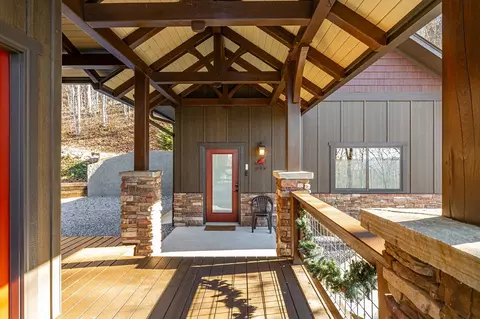 Exterior - 2223 Scarlet Rdg, Sylva, NC 28779 photo 7 of 16
