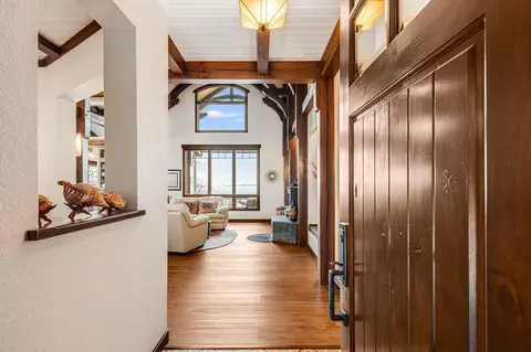 Entry Way - 2223 Scarlet Rdg, Sylva, NC 28779 photo 2 of 12