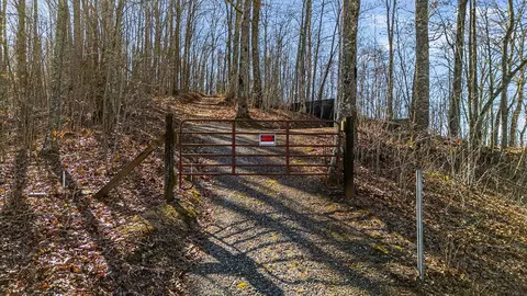 Other - 2223 Scarlet Rdg, Sylva, NC 28779 photo 15 of 20