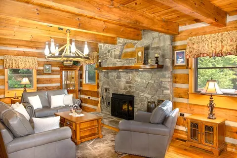 83 Daybreak Rdg, Sylva, NC 28779 photo 6