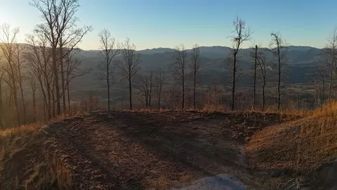 572 Fulcher Summit Dr, Franklin, NC 28734