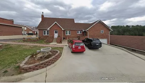 25 Patton Ave, Franklin, NC 28734