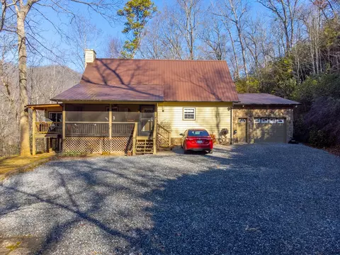 Exterior - 151 October Ln, Sylva, NC 28779 photo 4 of 25