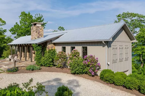 532 Tsali Xing N, Bryson City, NC 28713