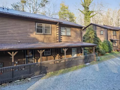 36 Mulberry, Maggie Valley, NC 28751