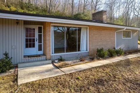223 Cherry St, Sylva, NC 28779 photo 3