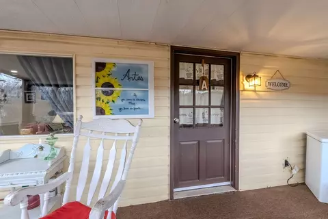 Exterior - 567 Clyde Downs Rd, Franklin, NC 28734 photo 8 of 13