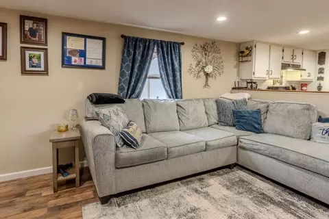 Living - 567 Clyde Downs Rd, Franklin, NC 28734 photo 4 of 4
