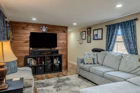 Living - 567 Clyde Downs Rd, Franklin, NC 28734 photo 1 of 4