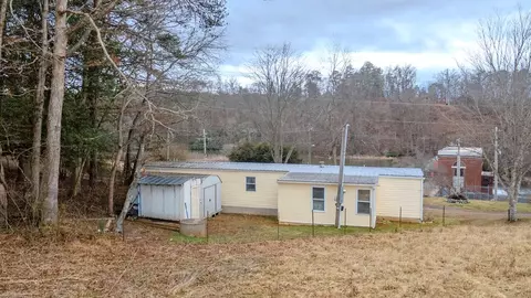 Exterior - 567 Clyde Downs Rd, Franklin, NC 28734 photo 12 of 13