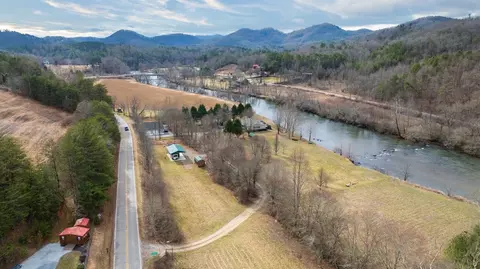 43 Moon Shadow Rd, Franklin, NC 28734 photo 30