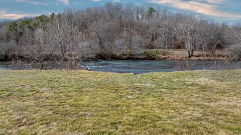 43 Moon Shadow Rd, Franklin, NC 28734 photo 5