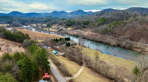 43 Moon Shadow Rd, Franklin, NC 28734 photo 31