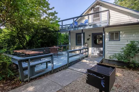 24 Welders Ln, Dillsboro, NC 28725
