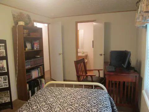 Bedroom - 130 Bent Pine Trl, Sylva, NC 28779 photo 4 of 5