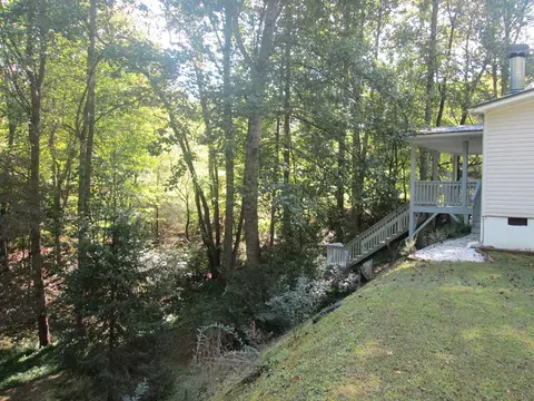 Exterior - 130 Bent Pine Trl, Sylva, NC 28779 photo 11 of 23